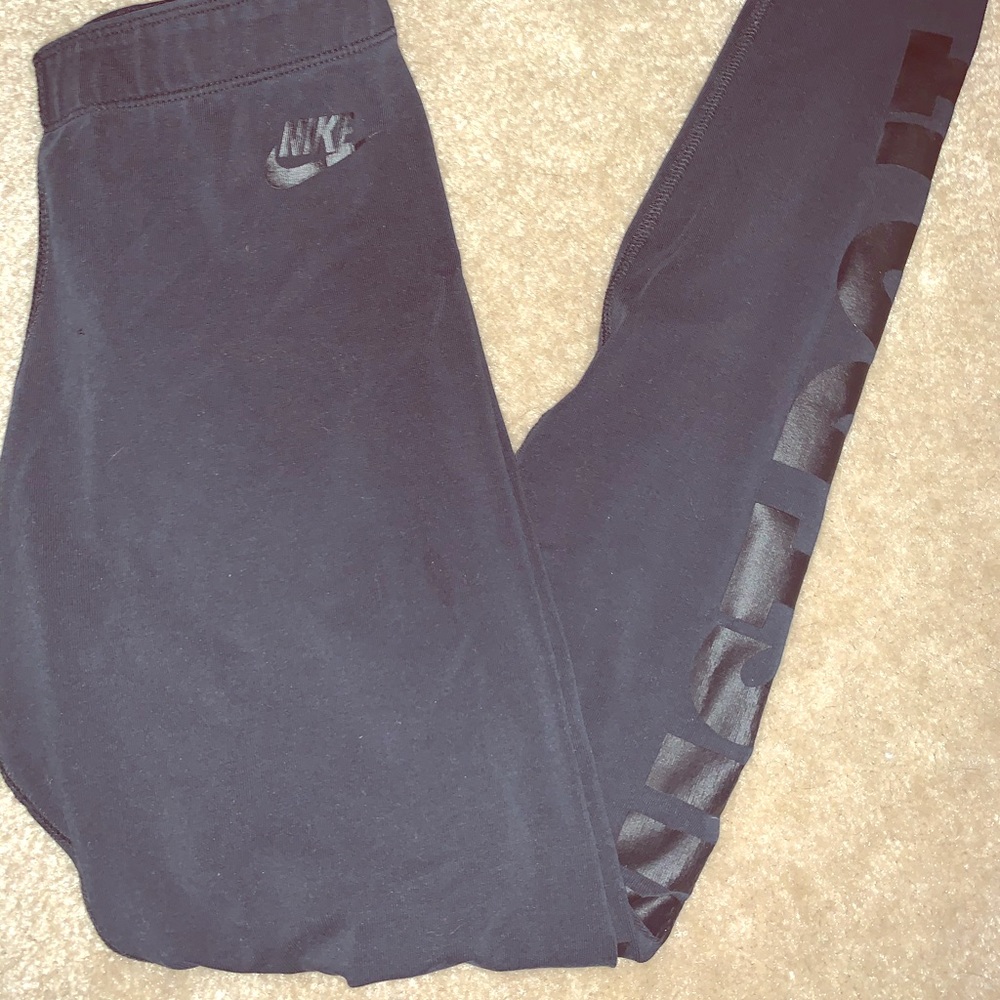 Nike leggings